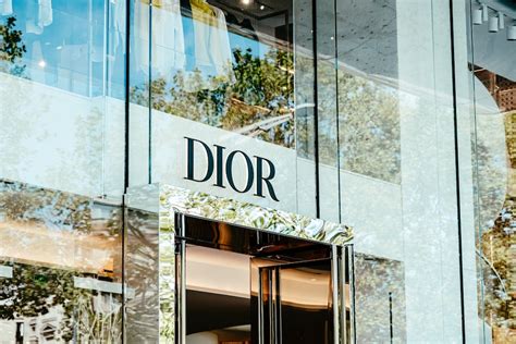 wo produziert dior|christian dior date of birth.